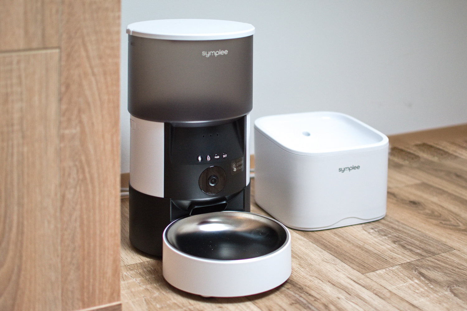 SYMPLEE DU3L-P Smart automatický dávkovač krmiva s kamerou